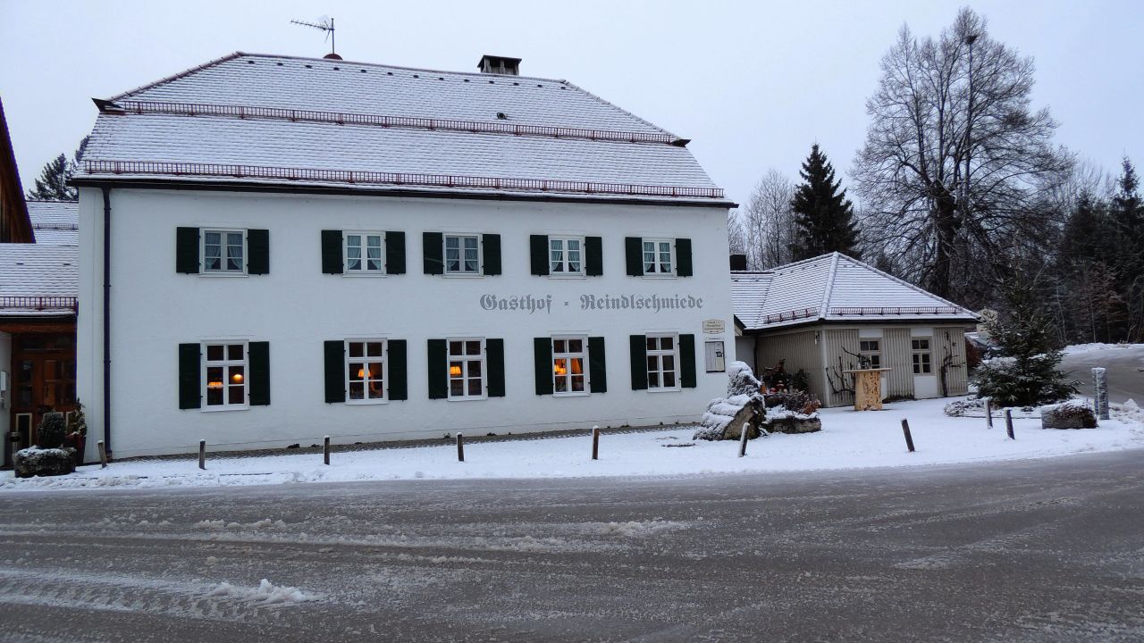 Landgasthof Hotel Reindlschmiede (Bad Heilbrunn) • HolidayCheck (Bayern Deutschland)