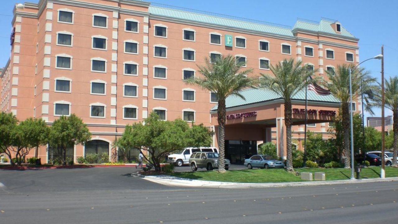 Elegant Embassy Suites Las Vegas 4315 Swenson Photosnull