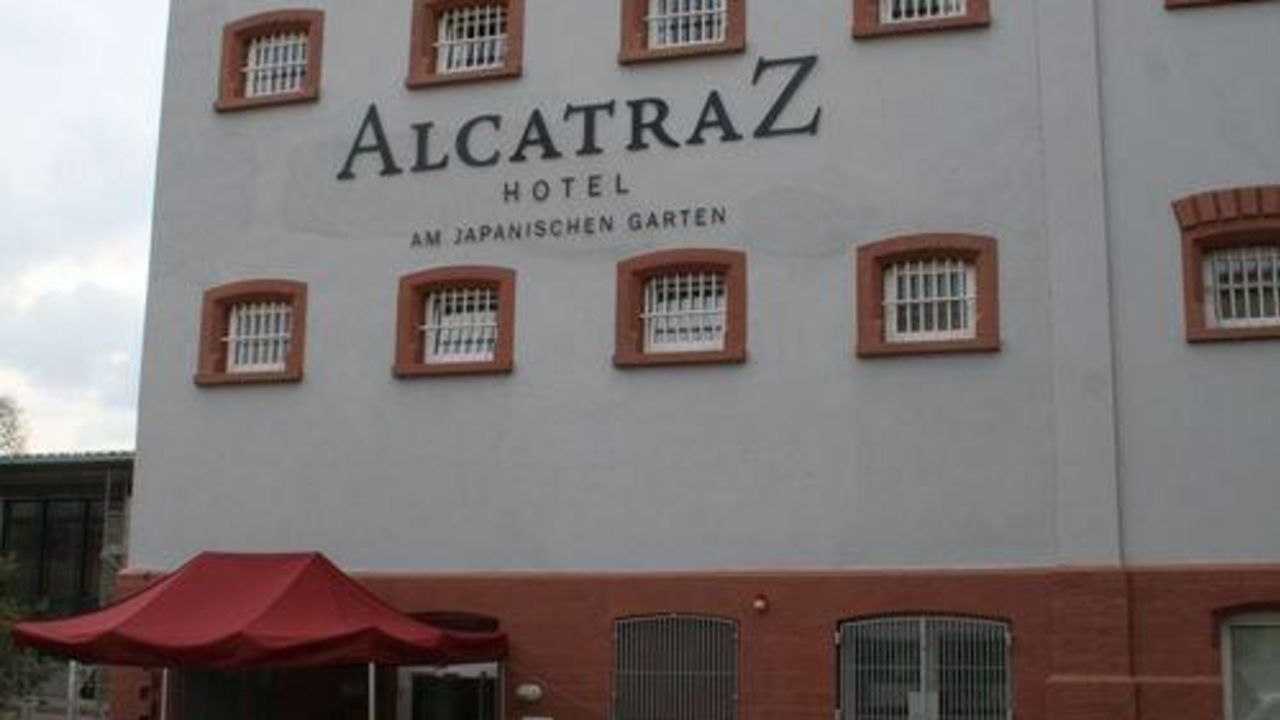 Alcatraz Hotel am Japanischen Garten (Kaiserslautern) • HolidayCheck
