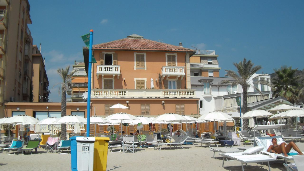 Hotel De La Plage Pietra Ligure Holidaycheck Ligurien