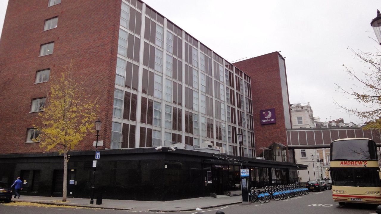 Premier Inn London Kensington - Earls Court (Kensington) • HolidayCheck ...