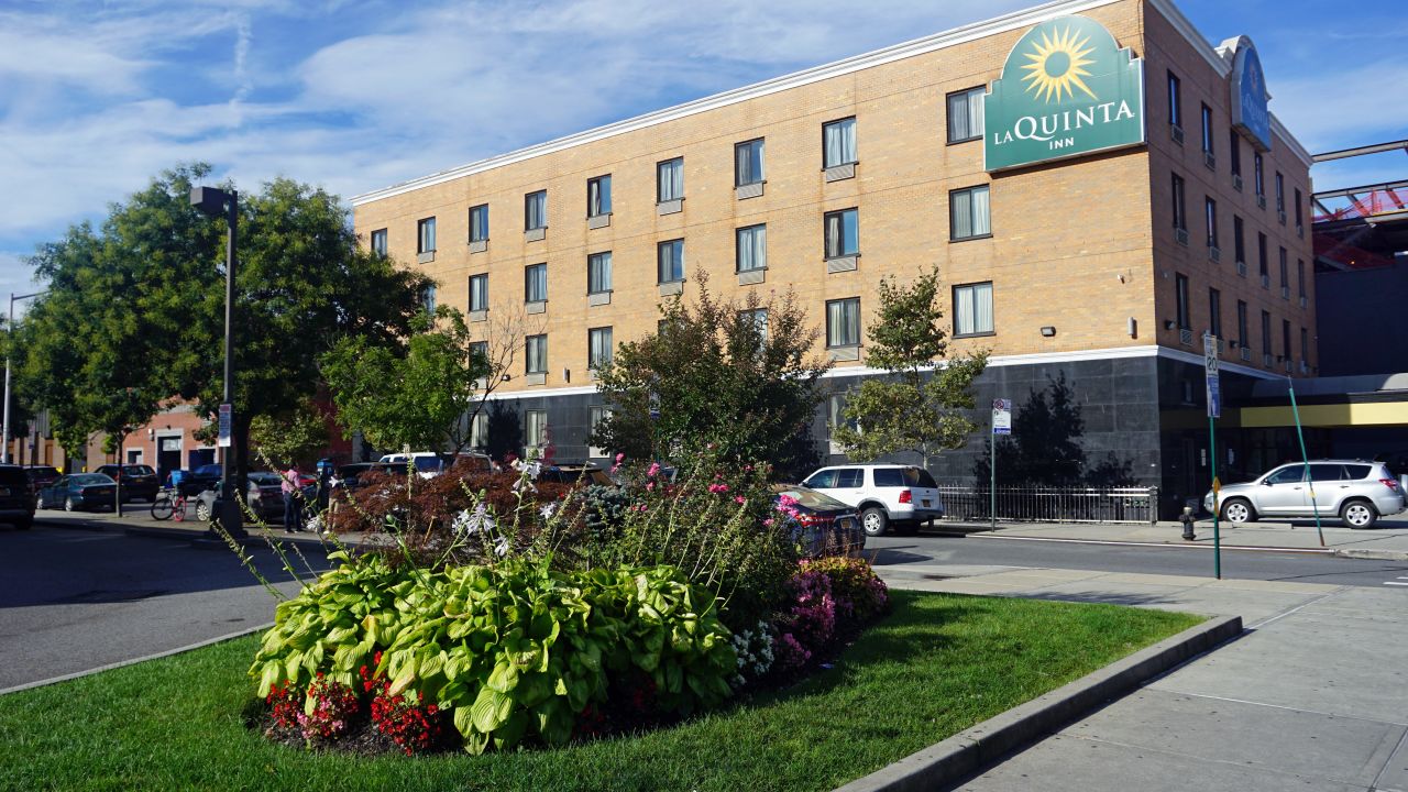 Hotel La Quinta Inn Queens (New York - Queens ...