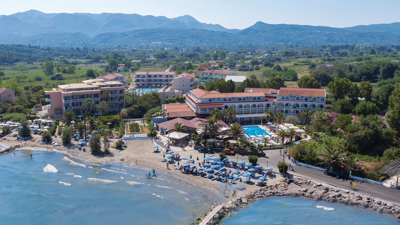 Hotel Angela Beach (Roda) • HolidayCheck (Korfu | Griechenland)