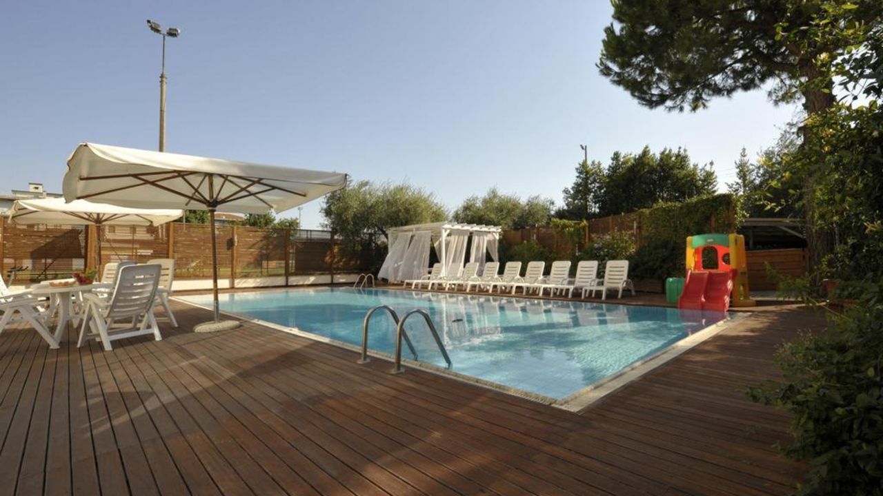 Hotel Bellariva (Rimini) • HolidayCheck (Emilia-Romagna | Italien)