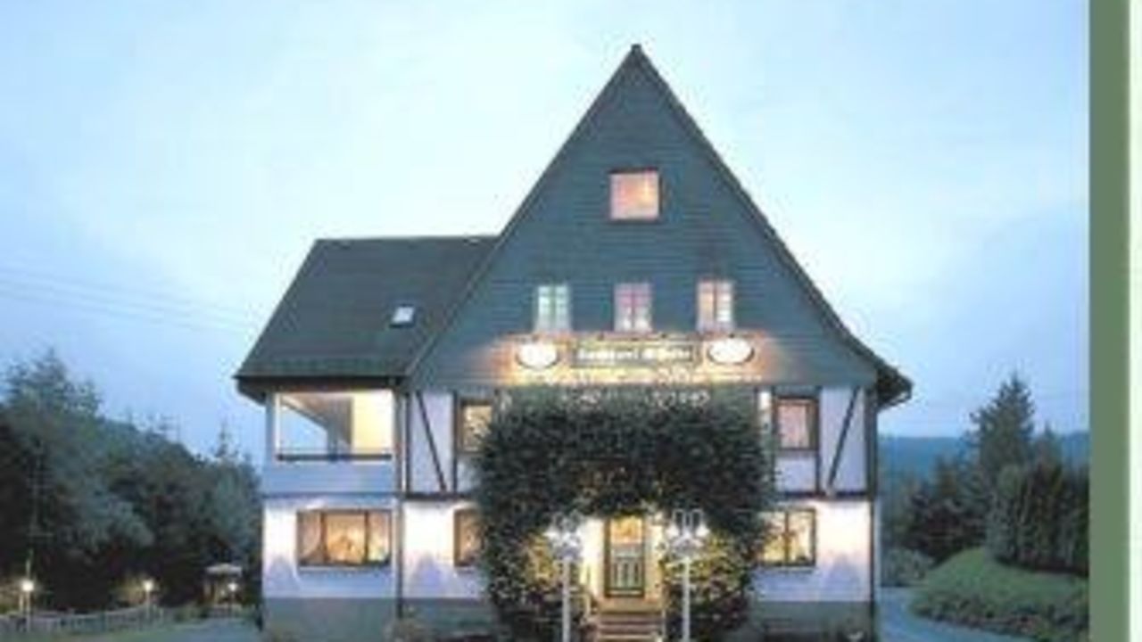 Landhotel G  deke  Lennestadt      HolidayCheck  Nordrhein-Westfalen