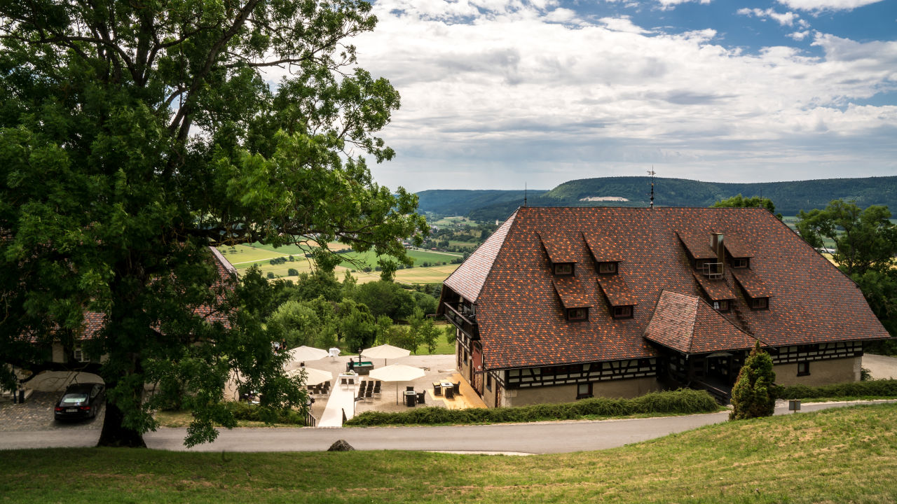 Hotel Hofgut Hohenkarpfen (Hausen ob Verena