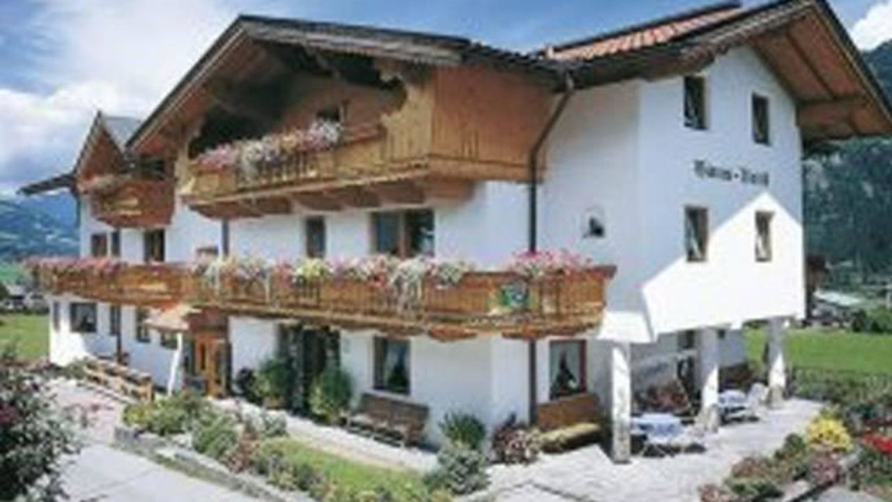 Haus Veitl (Ried im Zillertal) • HolidayCheck (Tirol