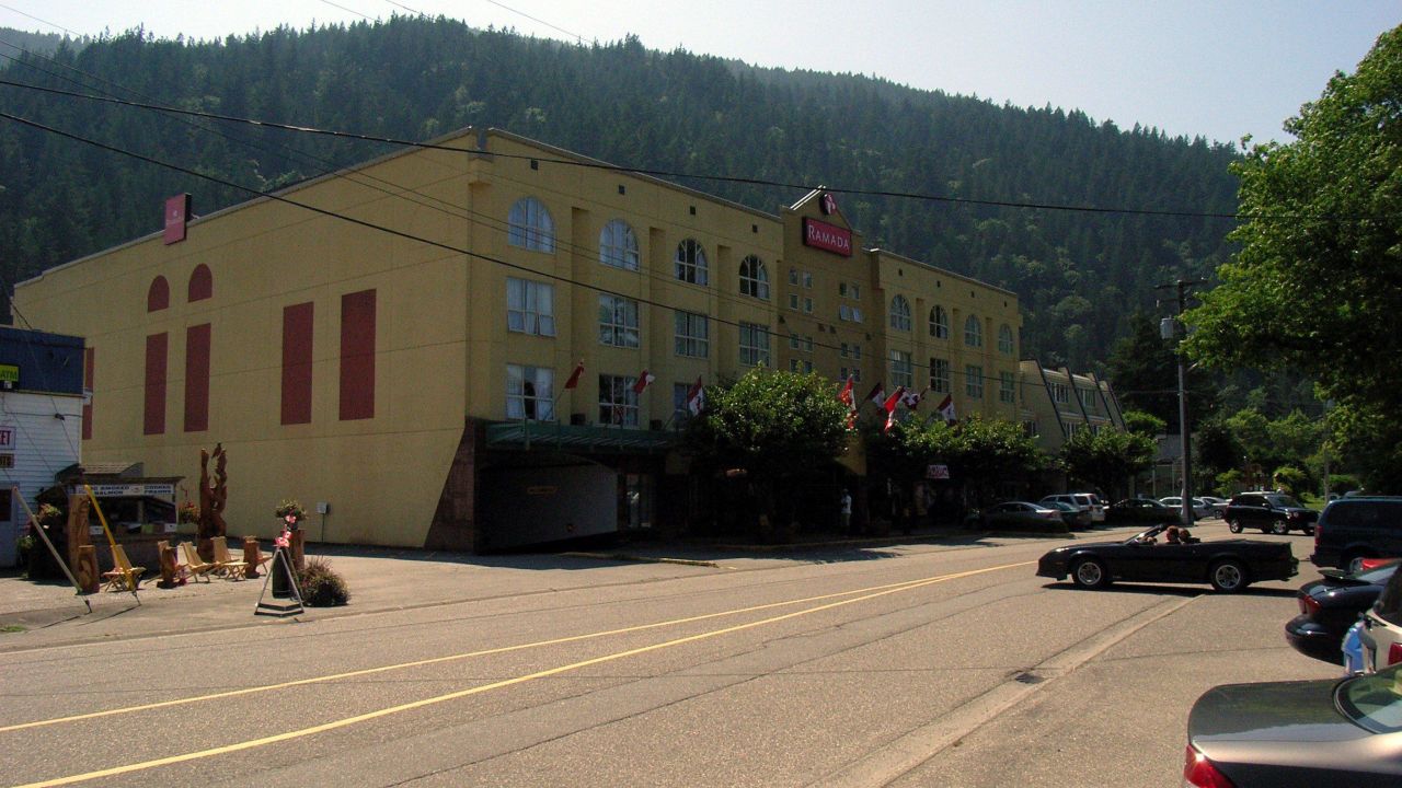 Harrison Lake Hotel (Harrison Hot Springs) • HolidayCheck (British