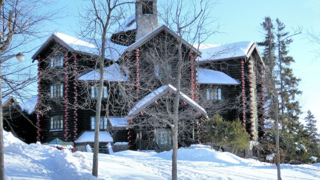 Fairmont Le Chateau Montebello Montebello Holidaycheck Quebec