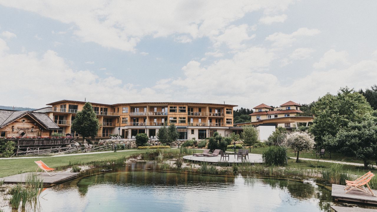 Hotel Molzbachhof (Kirchberg am Wechsel) • HolidayCheck ...