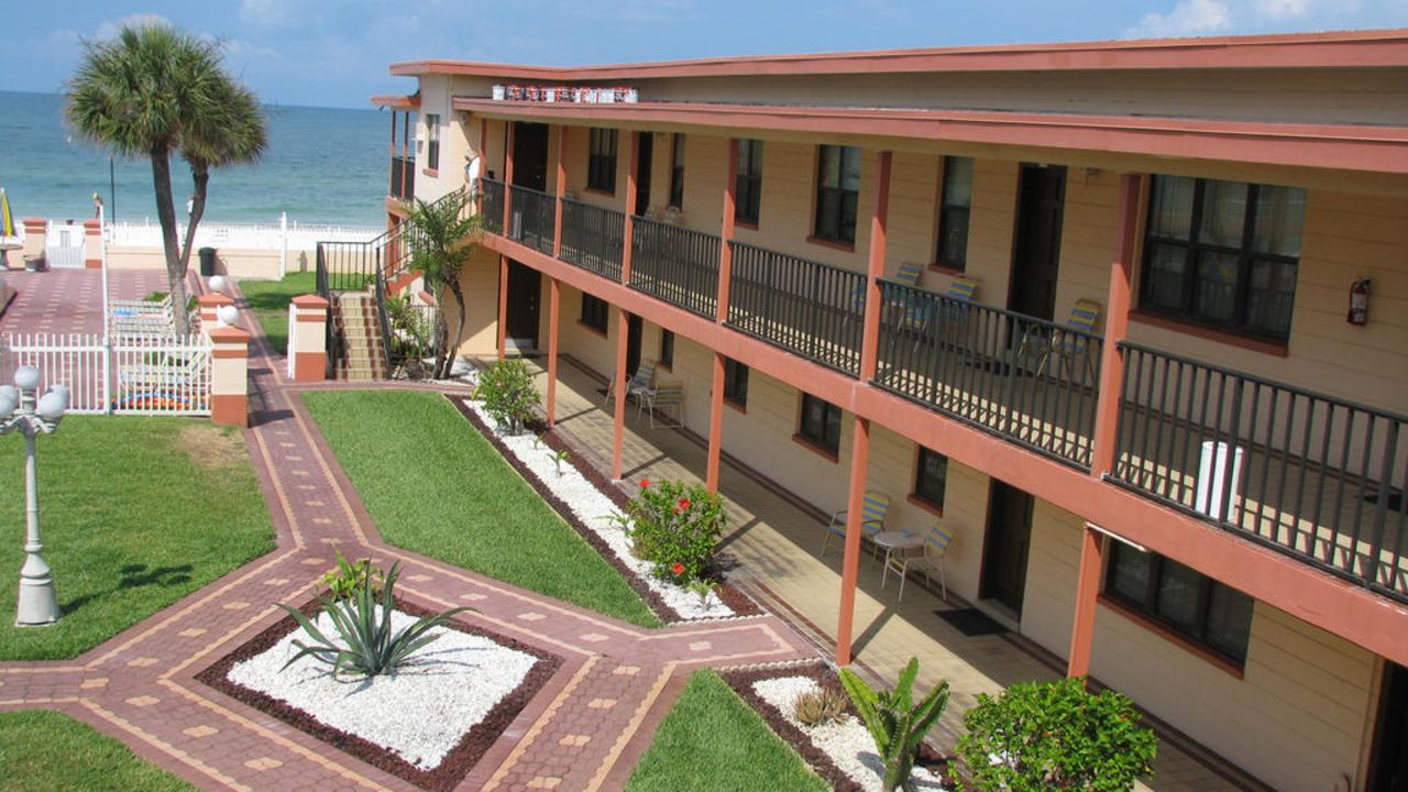 Sails Resort Apartment Motel (North Redington Beach) • HolidayCheck