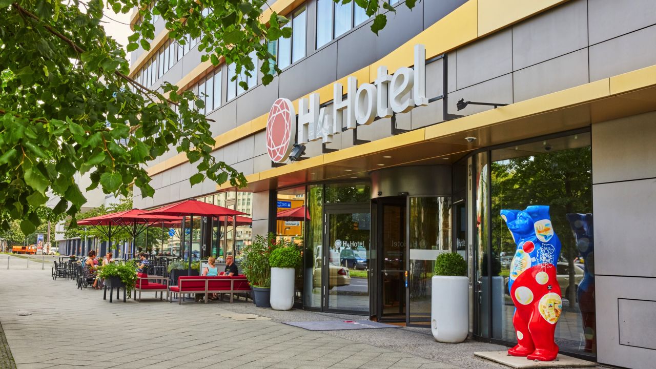 H4 Hotel Berlin Alexanderplatz Berlin Mitte • Holidaycheck Berlin Deutschland 