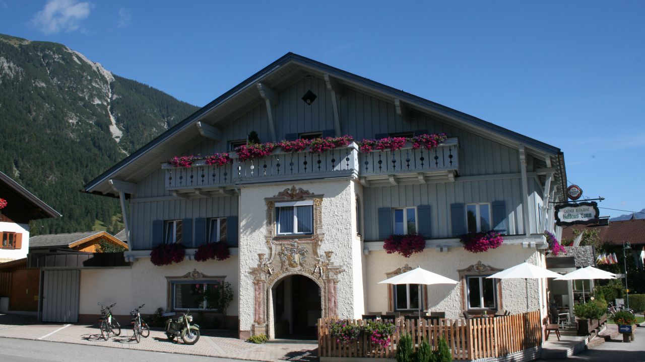 Gasthof zum goldenen Lamm  Wei  enbach Lech      HolidayCheck  Tirol