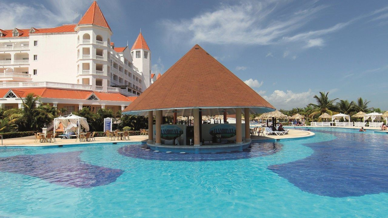 Luxury Bahia Principe Runaway Bay Adults only (Runaway Bay) • HolidayCheck (Middlesex Jamaika)