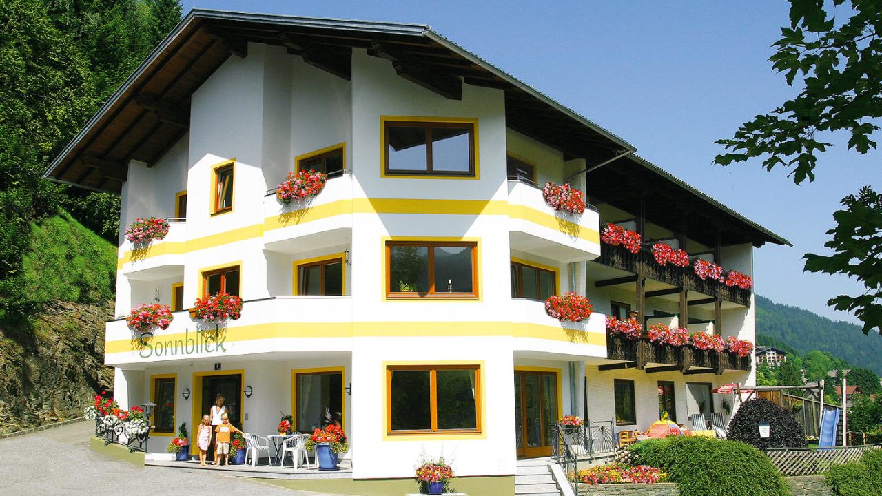 Hotel Garni Haus Sonnblick Bad Kleinkirchheim