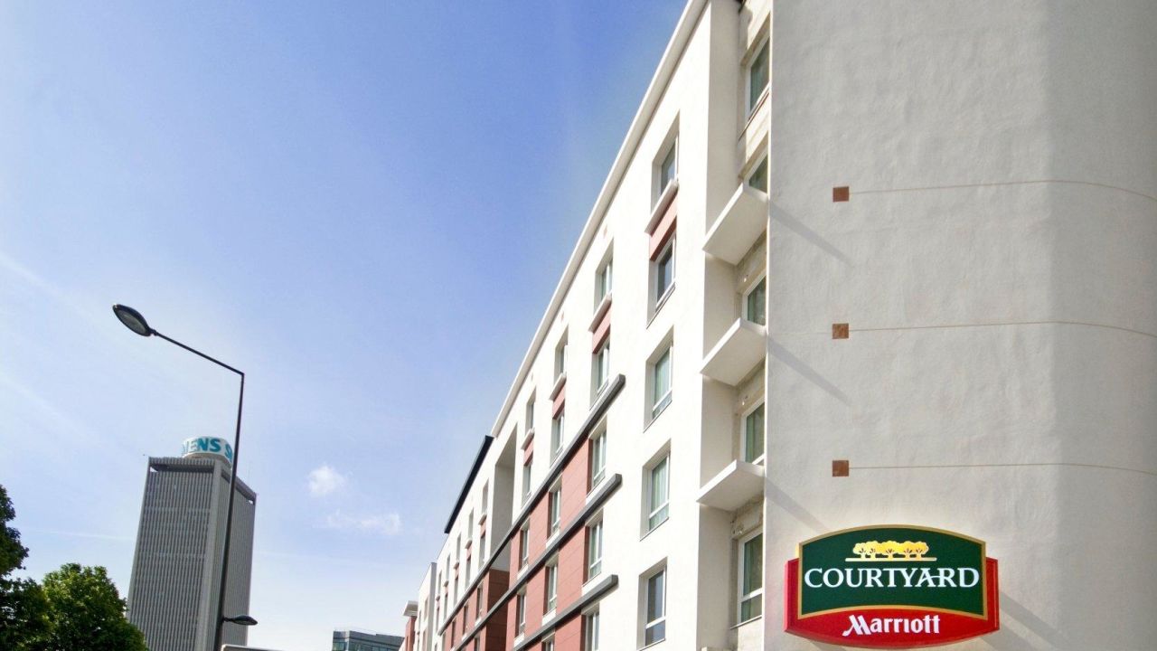 Hotel Courtyard by Marriott Paris Saint Denis (SaintDenis