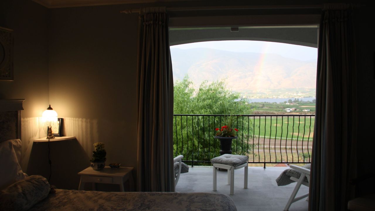 B B The Spare Room Osoyoos Holidaycheck British