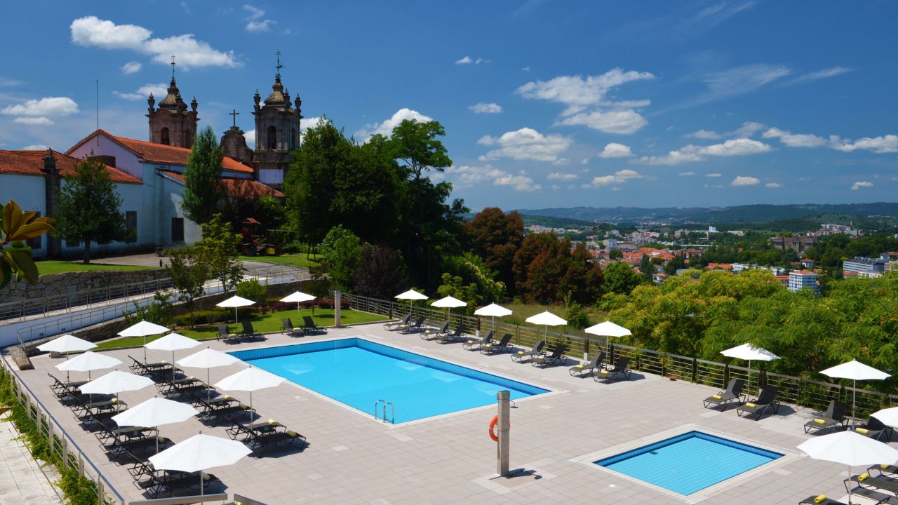 7d9601c8-c941-3298-92f0-d1dae6b8f580