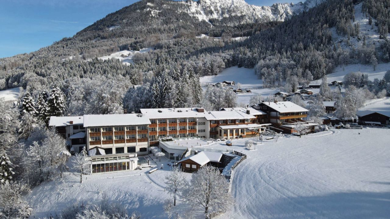 Alm- & Wellnesshotel Alpenhof