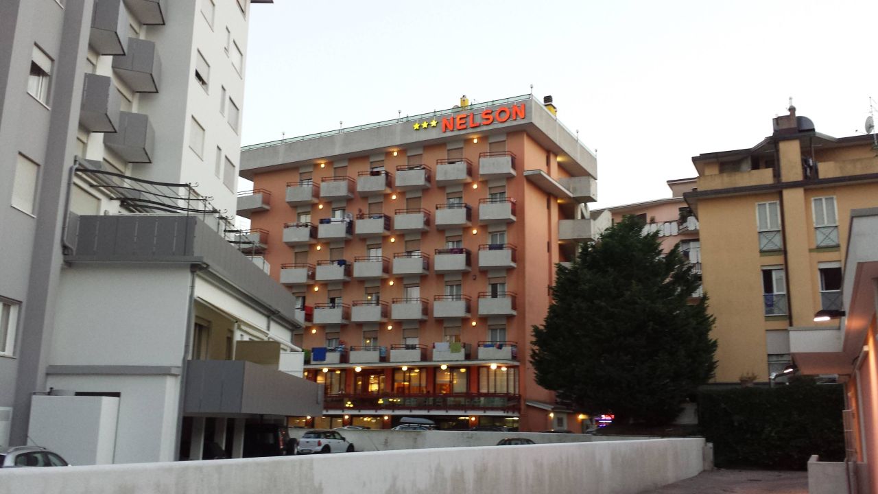 Hotel Nelson in Jesolo • HolidayCheck Italien