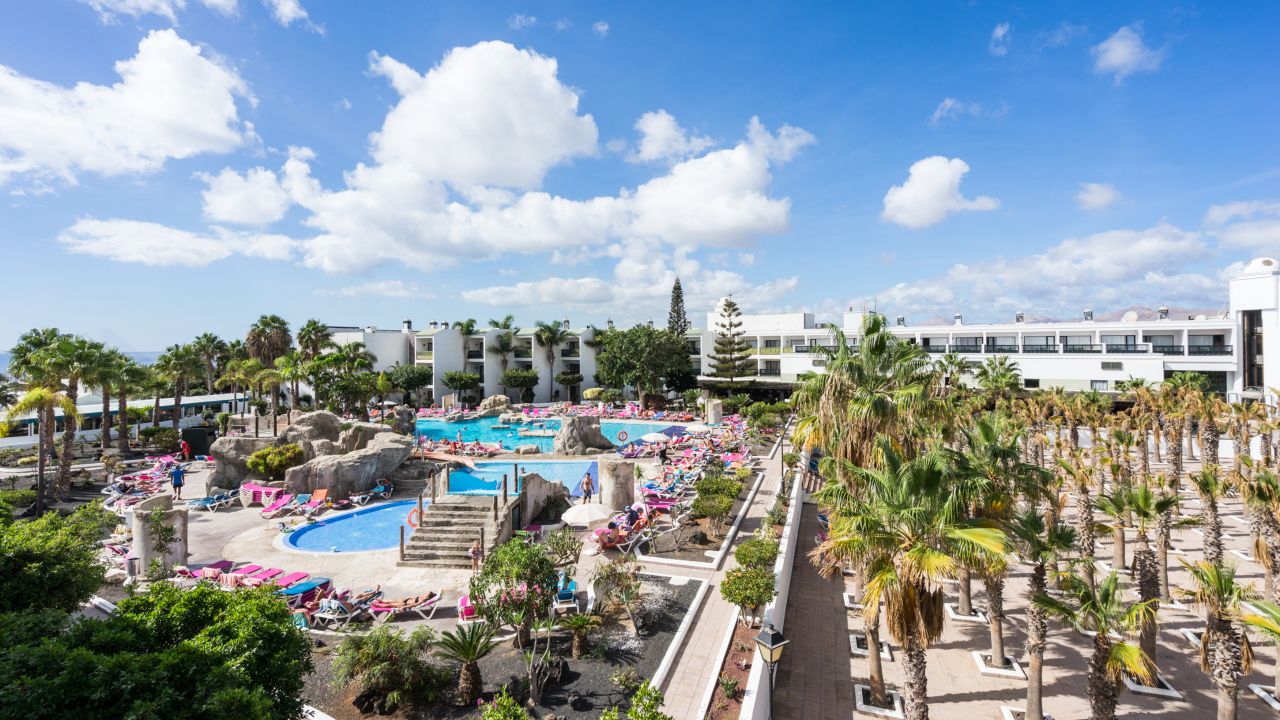 Blue Sea Costa Bastian (Costa Teguise) • HolidayCheck (Lanzarote Spanien)