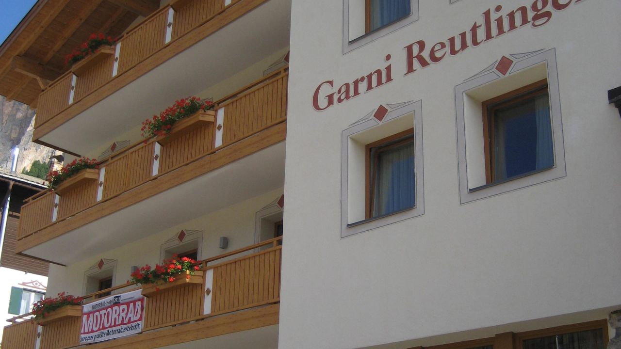 Garni Reutlingen Corvara Colfosco Holidaycheck Sudtirol