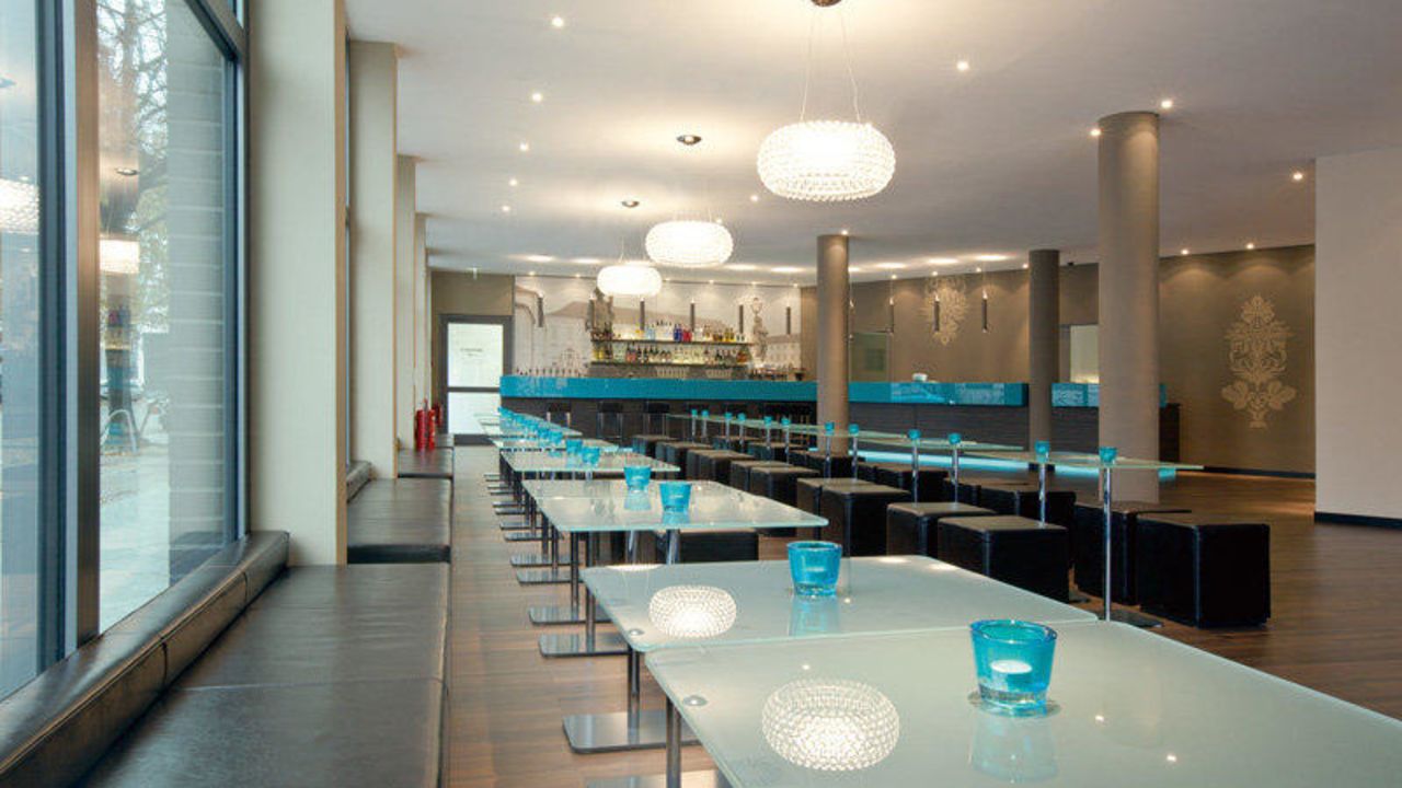 Motel One Berlin-Bellevue in Berlin-Mitte • HolidayCheck | Berlin ...