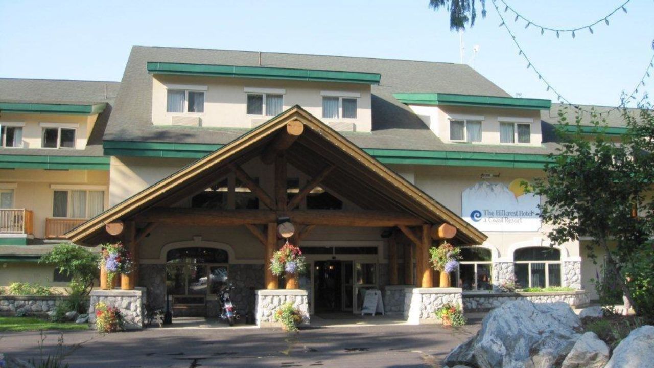 Coast Hillcrest Hotel (Revelstoke) • HolidayCheck (British Columbia