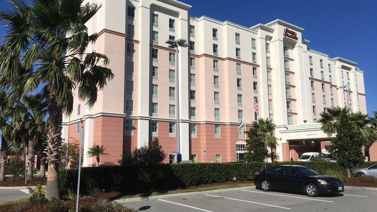 Hampton Inn And Suites Orlando Airport Gateway Village Orlando • Holidaycheck Florida Usa 8281