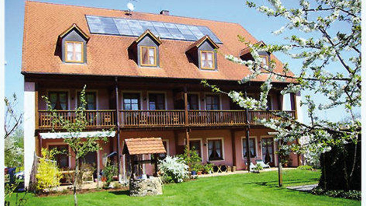 Pension Seerose (Ramsberg am Brombachsee) • HolidayCheck