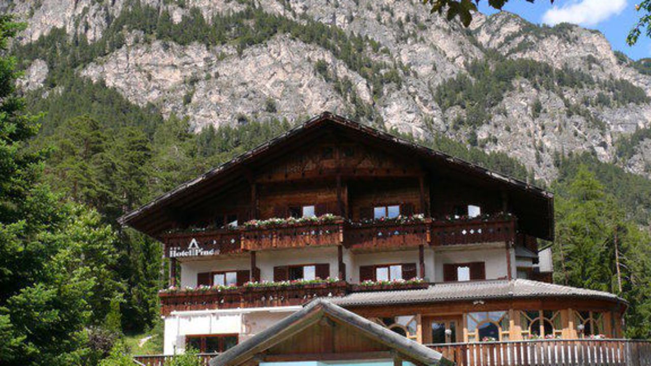 Berghotel Piné in Tiers • HolidayCheck Südtirol Italien