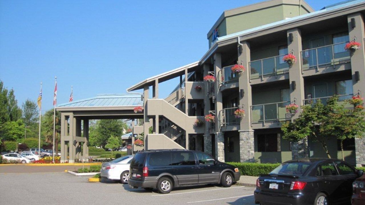 Hotel Accent Inns Burnaby (Burnaby) • HolidayCheck (British Columbia