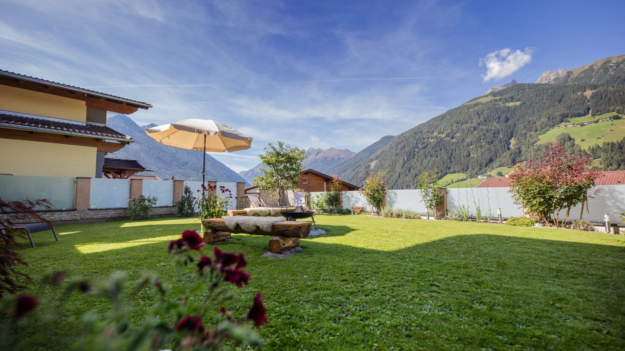 Hitchcock Apartment Stubai (Neustift im Stubaital) • HolidayCheck (Tirol Österreich)