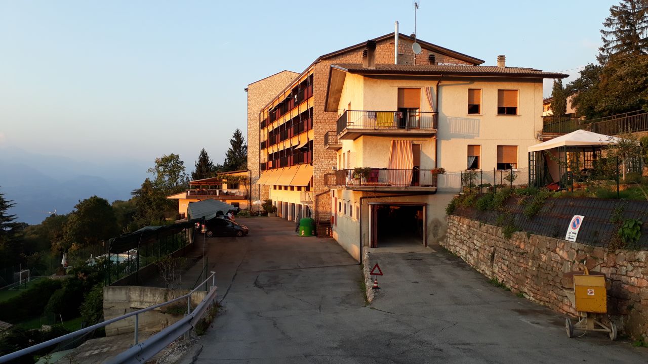 Hotel San Zeno (San Zeno di Montagna) • HolidayCheck Italien)