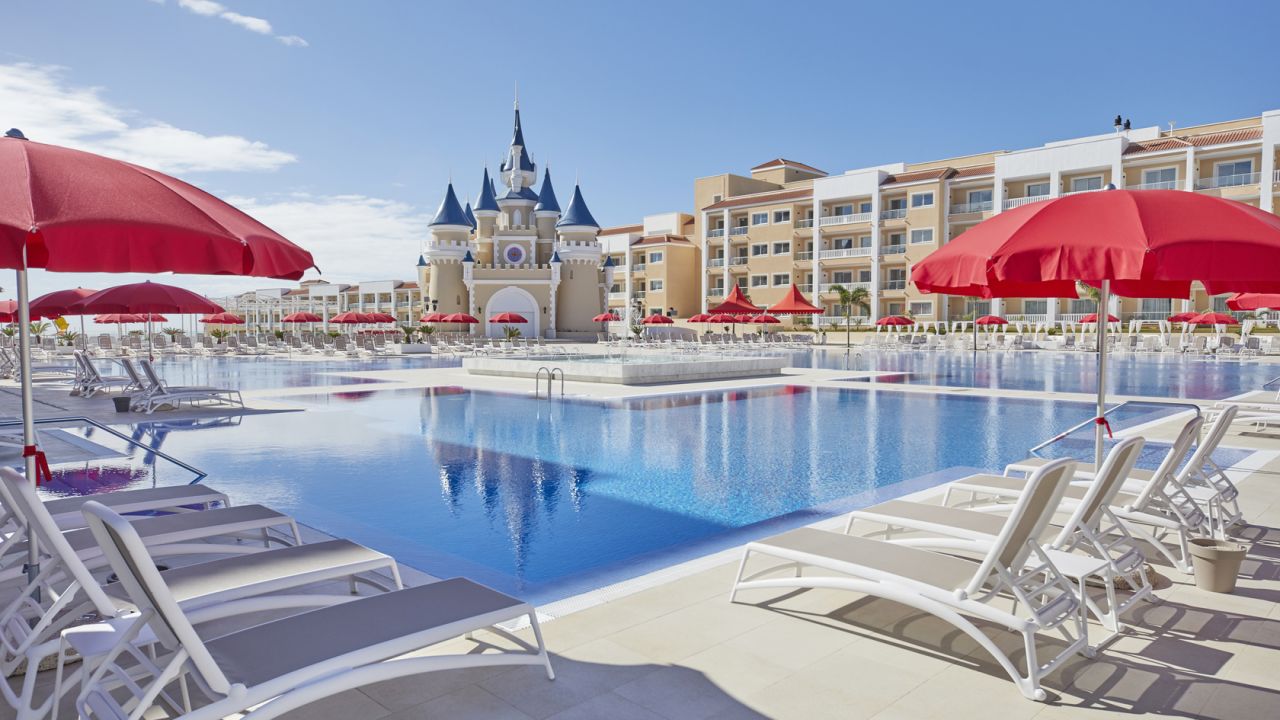 bahia-principe-fantasia-tenerife-golf-del-sur-holidaycheck