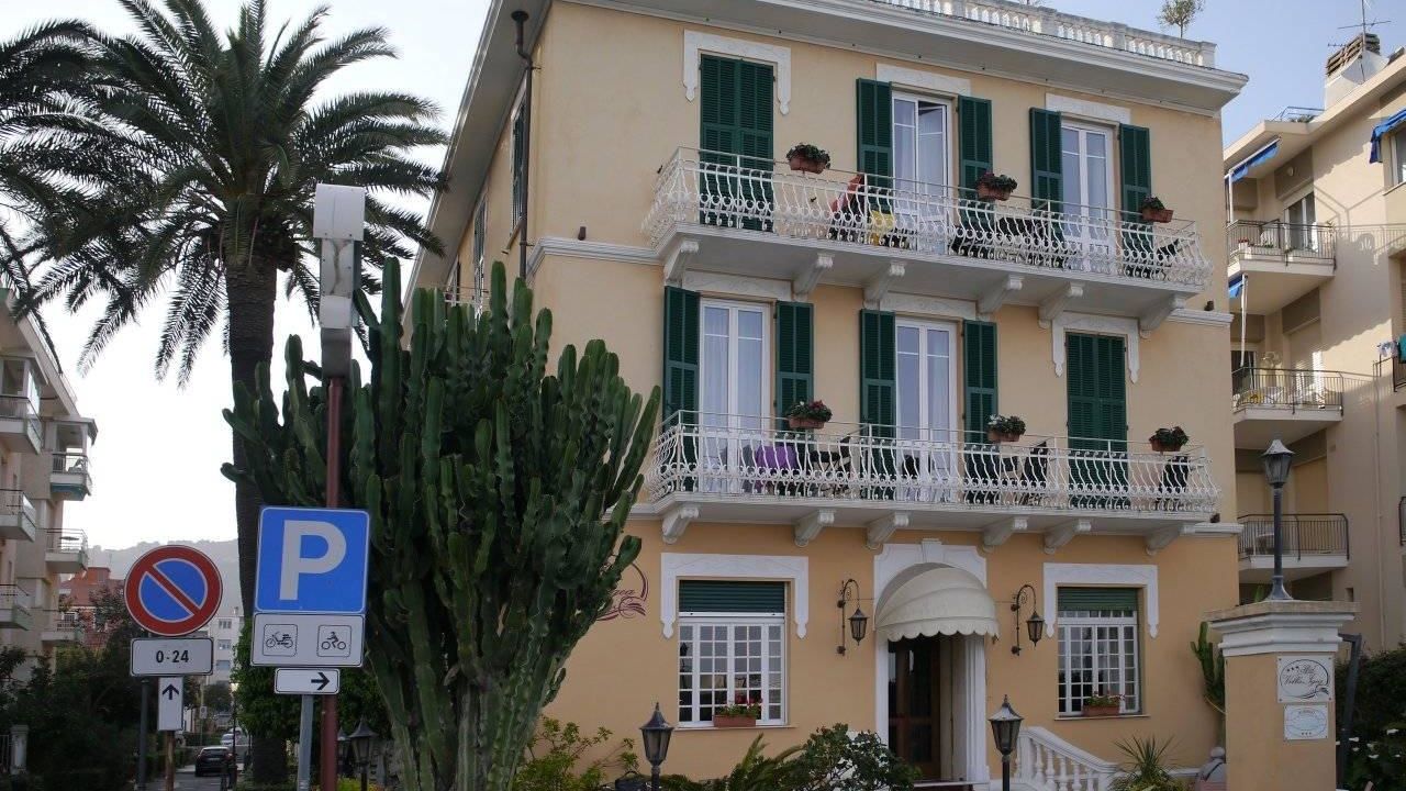 Hotel Villa Igea (Alassio) • HolidayCheck (Ligurien | Italien)