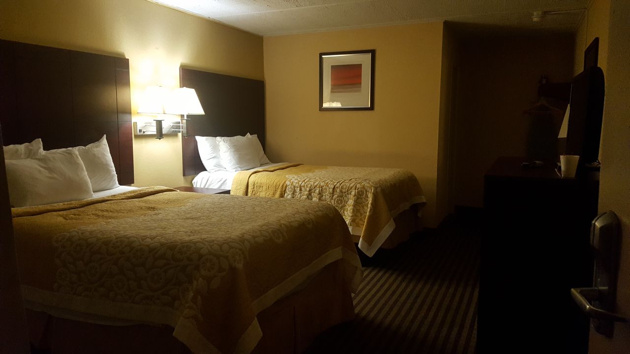 Hotel Americas Best Value Inn Central Valley Holidaycheck