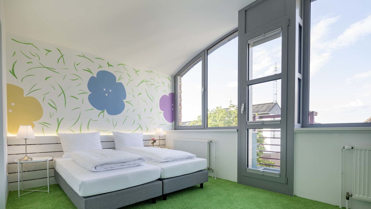 Munster Flower Hotel