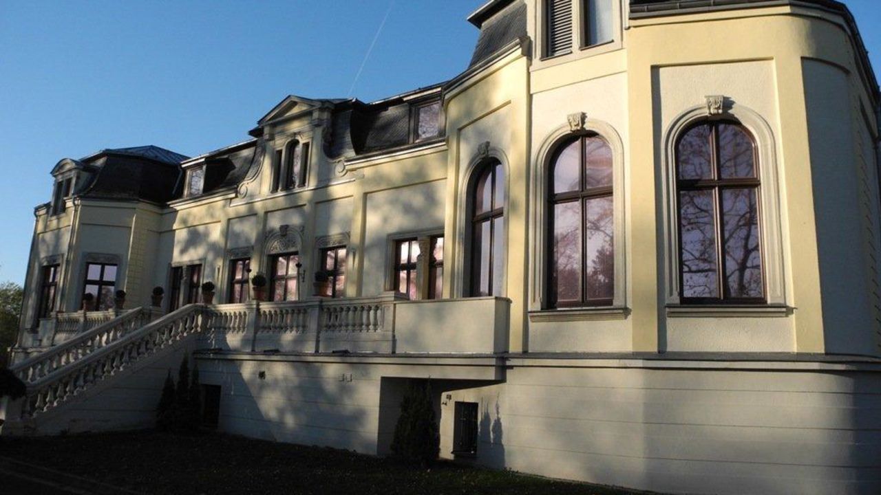 Schloss Breitenfeld Hotel & Tagung (Leipzig) • HolidayCheck (Sachsen ...