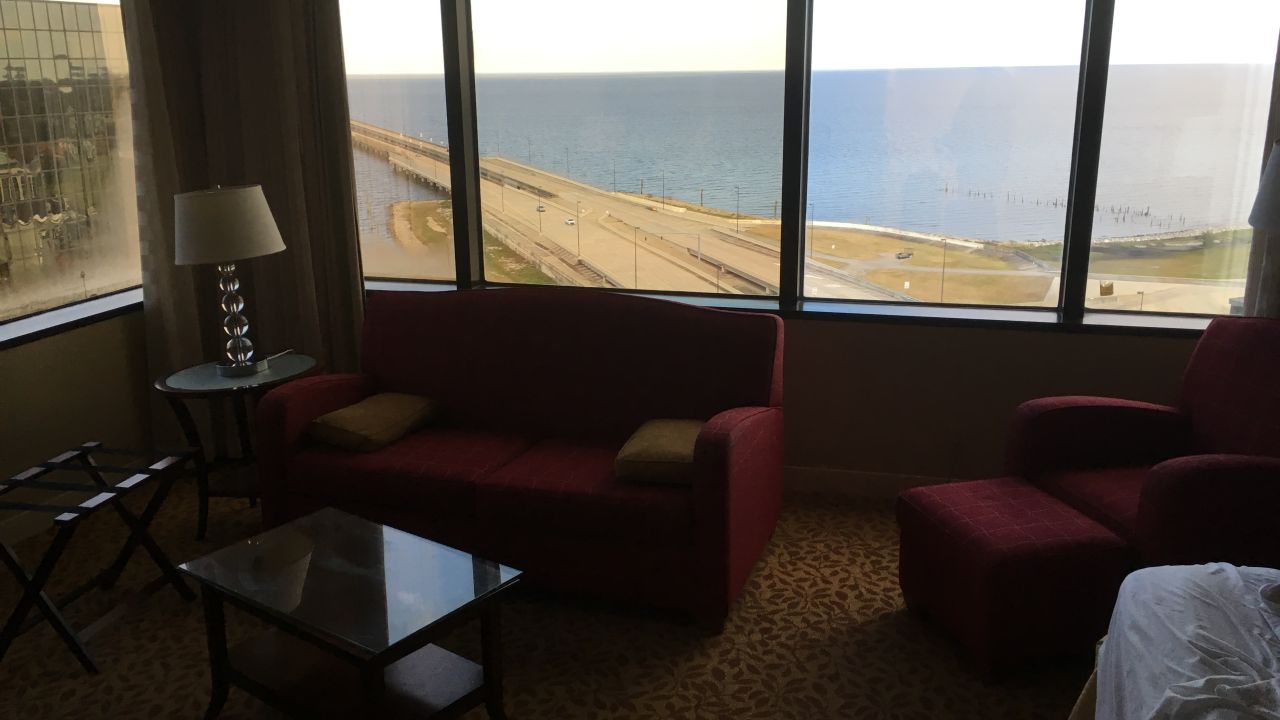 Hotel New Orleans Marriott Metairie At Lakeway Metairie