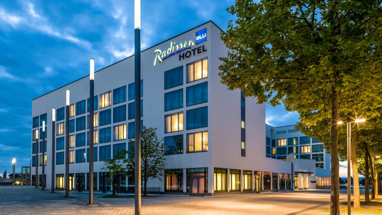 Radisson Blu Hotel Hannover (Hannover) • HolidayCheck (Niedersachsen ...