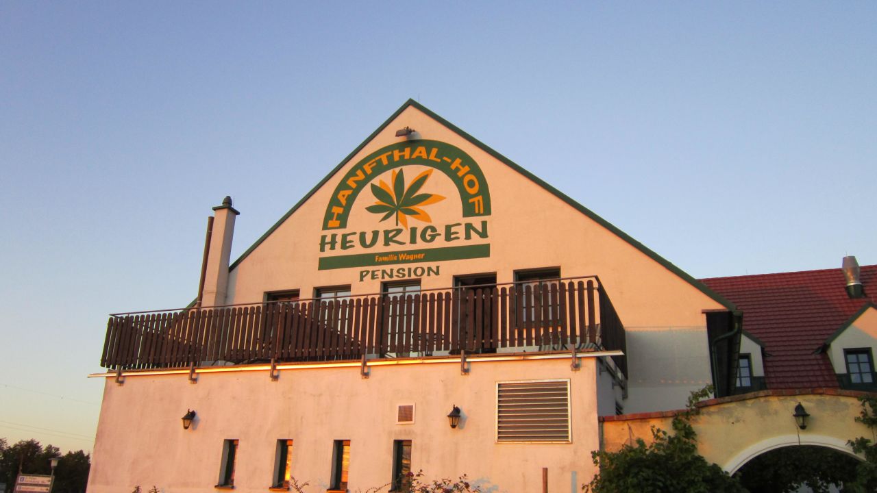 HanfthalHof Pension Hanfwirt (Laa an der Thaya) • HolidayCheck