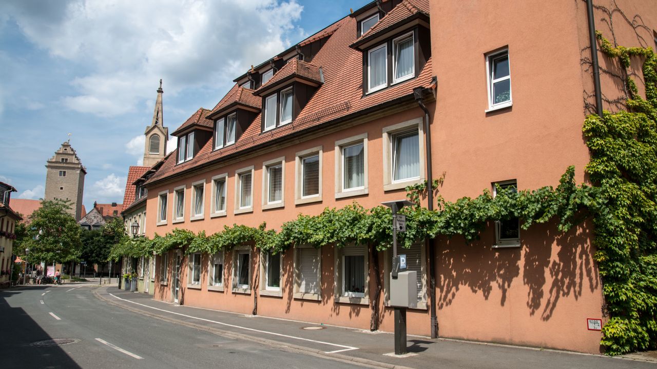 Hotel Rose Volkach HolidayCheck Bayern Deutschland 
