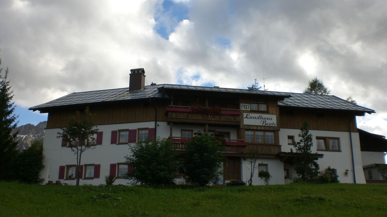 Landhaus Beate Hirschegg Holidaycheck Vorarlberg Osterreich