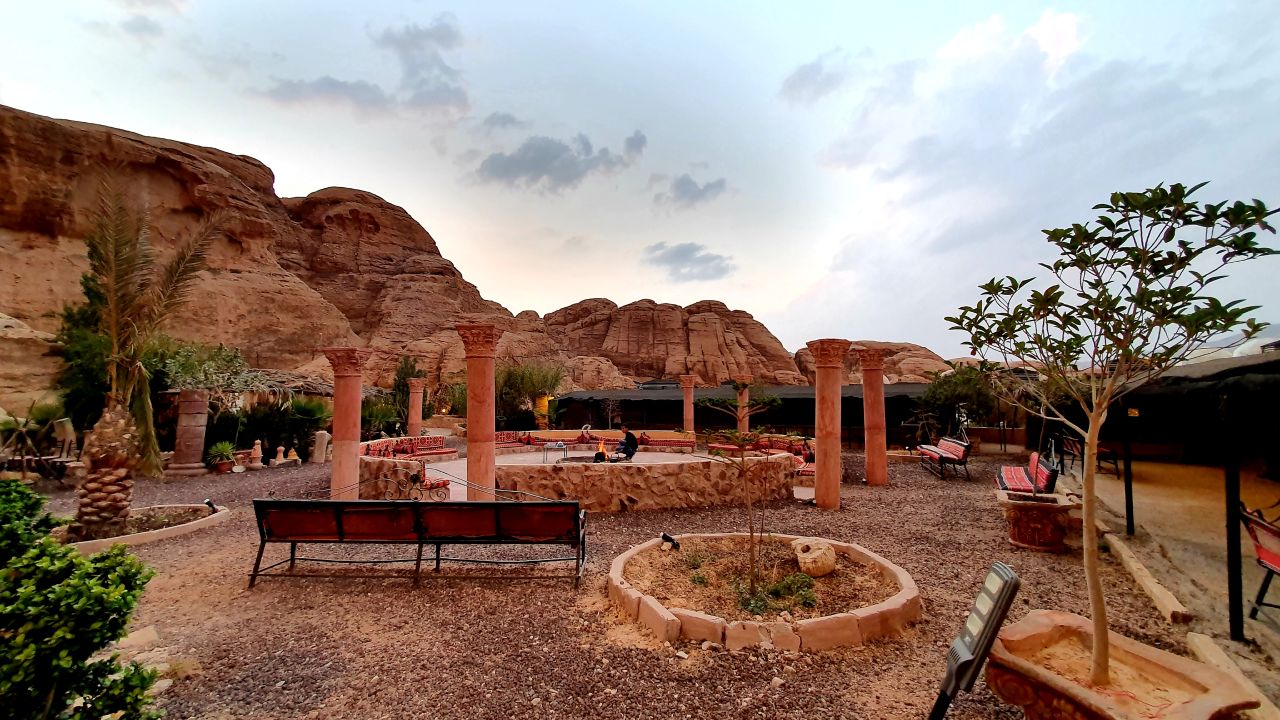 bedouin camp petra