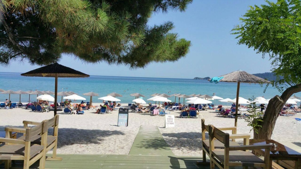 Hotel Golden Sand (Chrissi Ammoudia / Golden Beach) • HolidayCheck