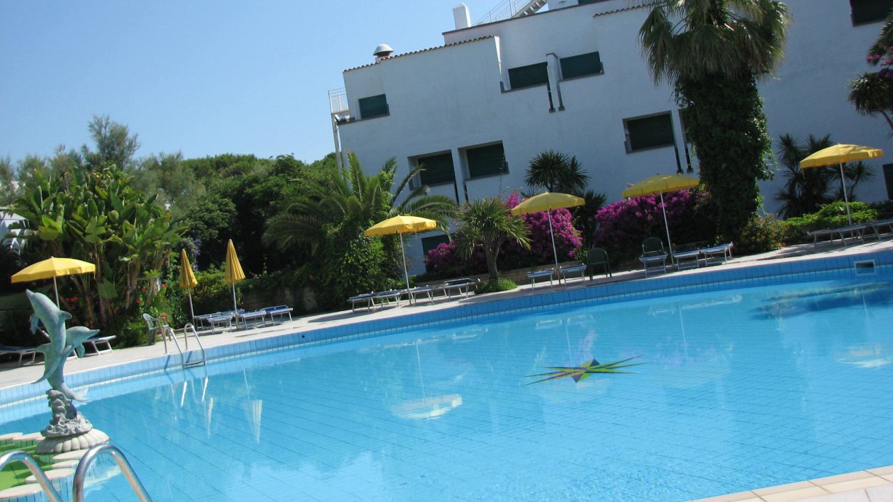Hotel Marina Club (Baia Domizia) • HolidayCheck (Kampanien Italien)