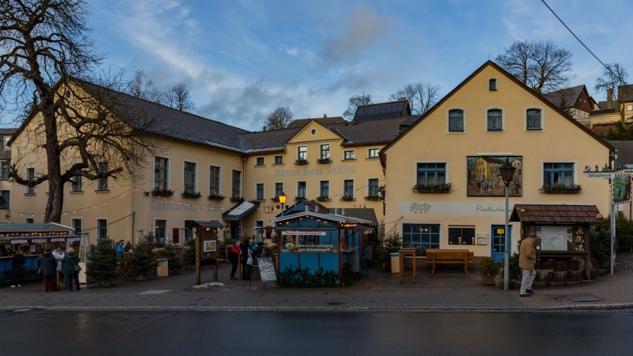 Buntes Haus Hotel Erbgericht Seiffen