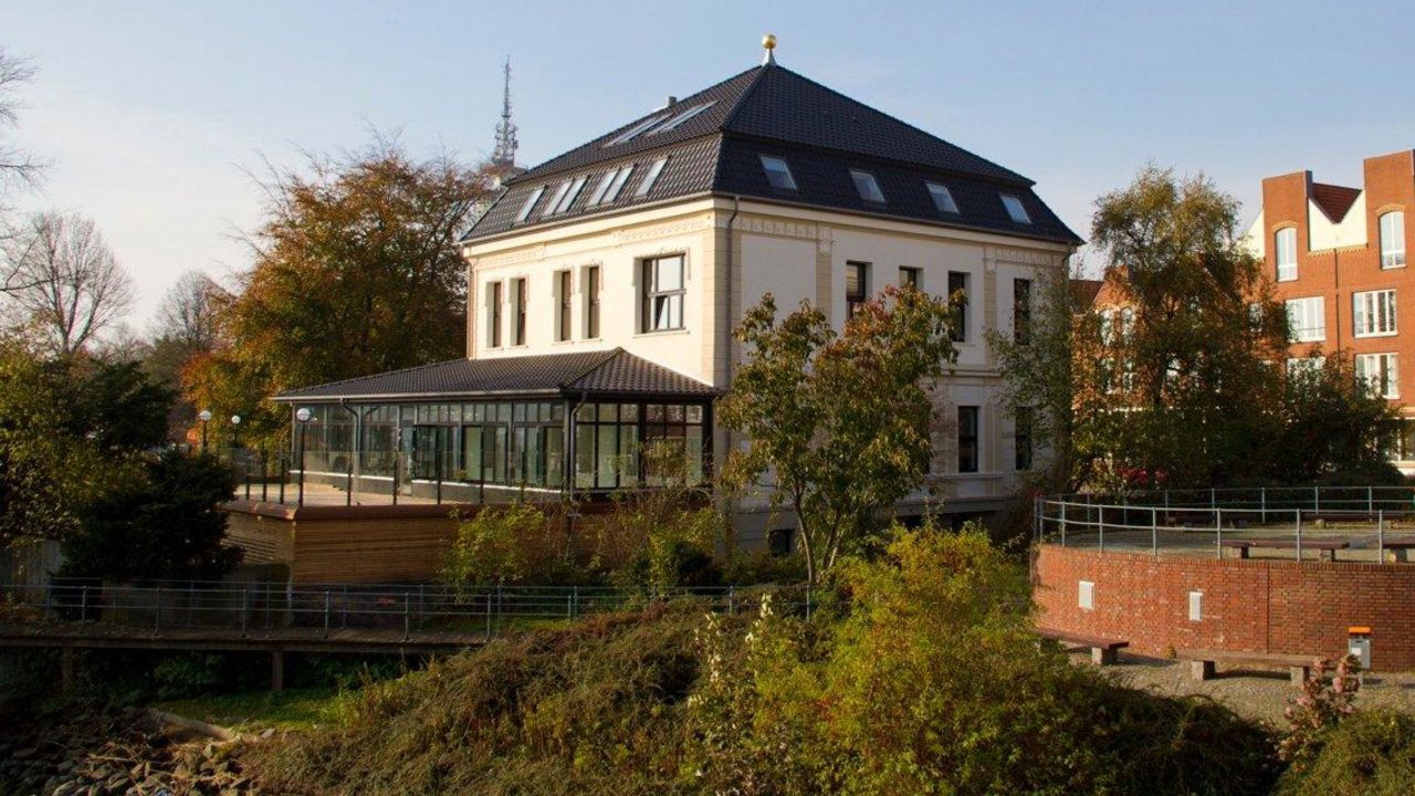 Apart Hotel Villa Seebeck (Bremerhaven) • HolidayCheck (Bremen