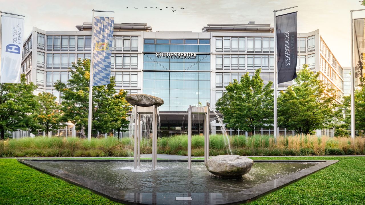 Steigenberger Hotel Munchen Munchen Holidaycheck Bayern